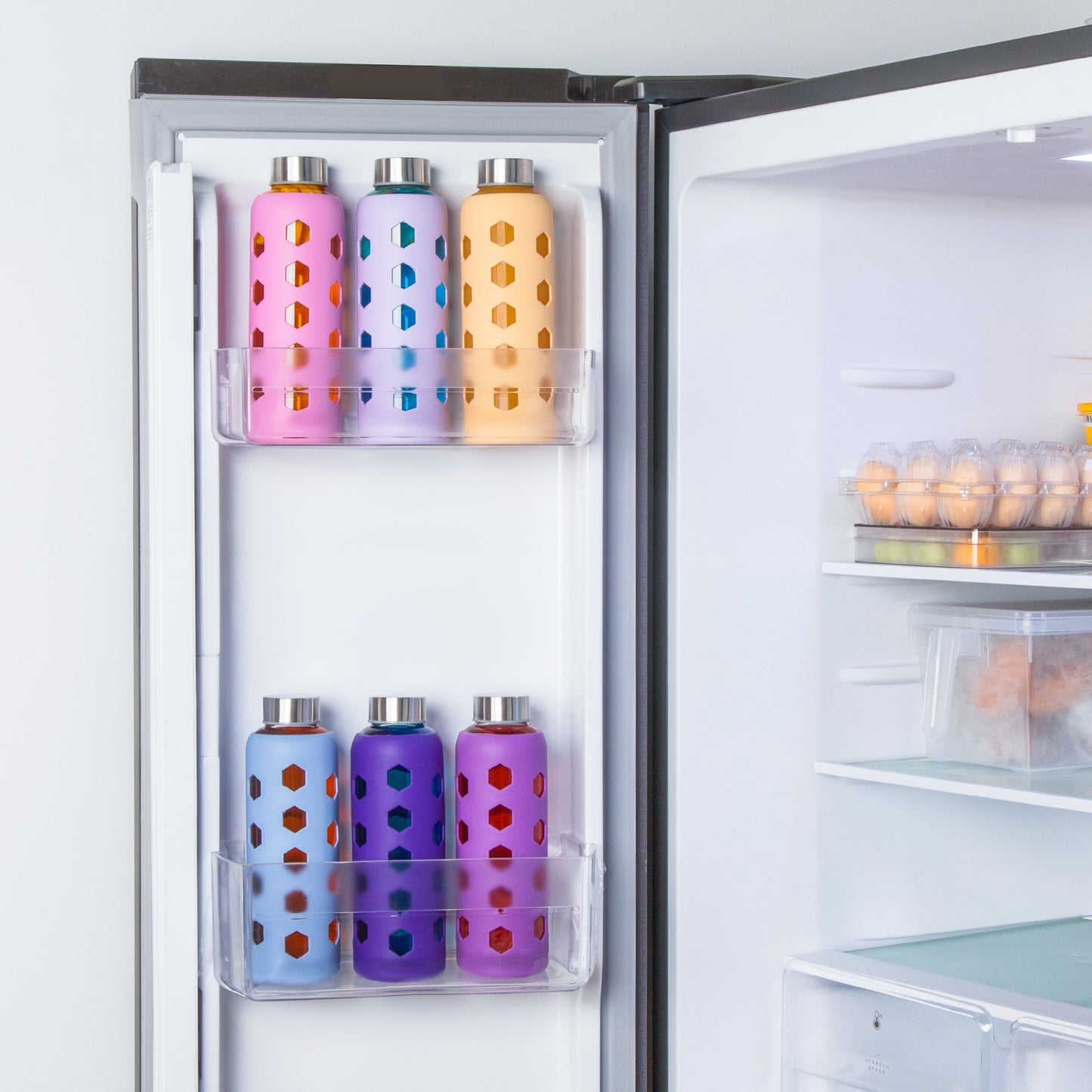 Micebay Glass Juice Bottles with Lids and Silicone Sleeves 18 oz, 4-Pack Reusable Clear Glass Water Bottles with Stainless Steel Airtight Cap for Juicing, Refrigerator, BPA Free Leak-Proof Drinking Jar
