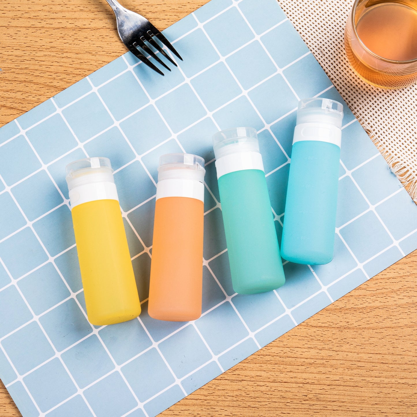 Micebay 3 oz Silicone Condiment Squeeze Bottles, Leakproof Mini Sauce Containers with Reusable Bag, 4-Pack for Meal Prep and Bento Boxes, Candies