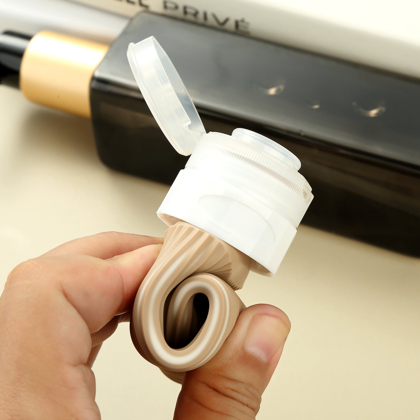Micebay Silicone Travel Bottles, Leak Proof Toiletry Containers for Shampoo, Conditioner & Lotion, Cream