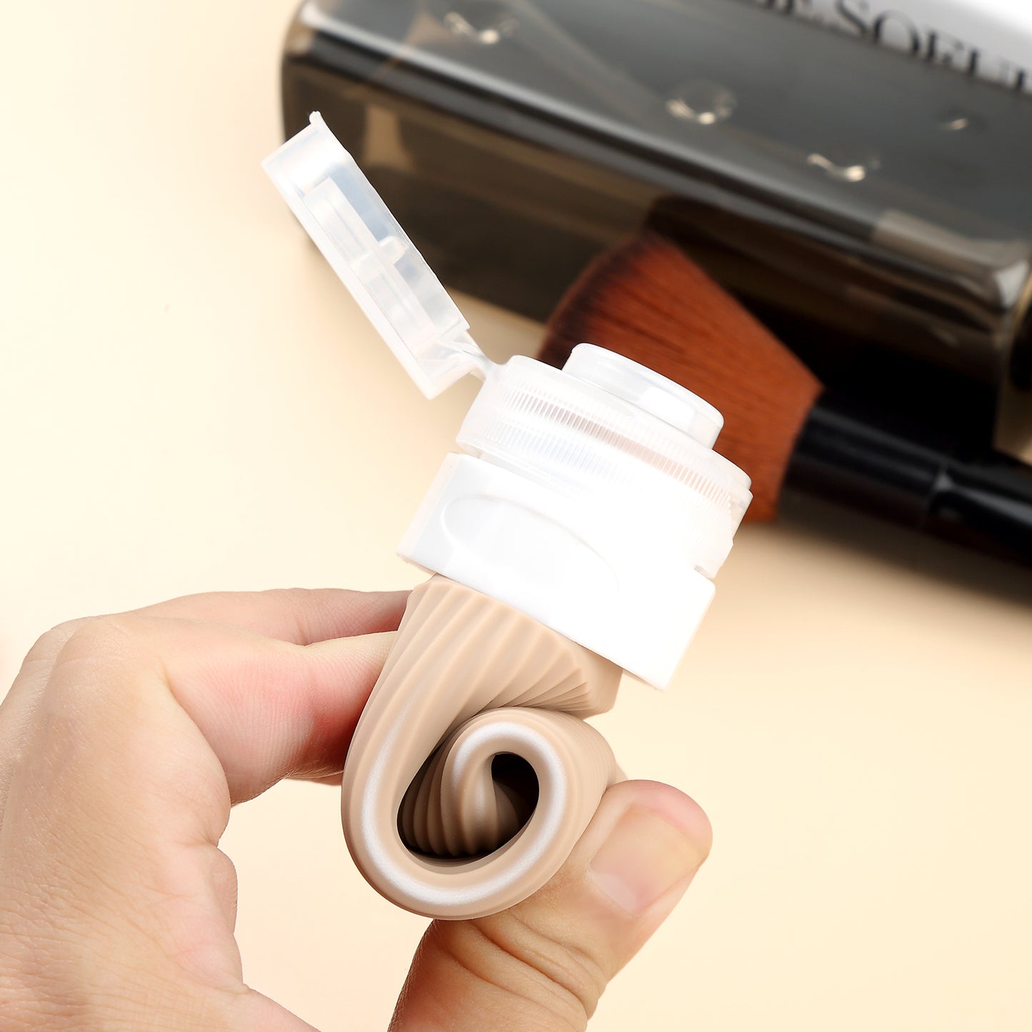 Micebay 6oz Silicone Travel Bottles, Leak Proof Toiletry Containers for Shampoo, Conditioner & Lotion, Apricot